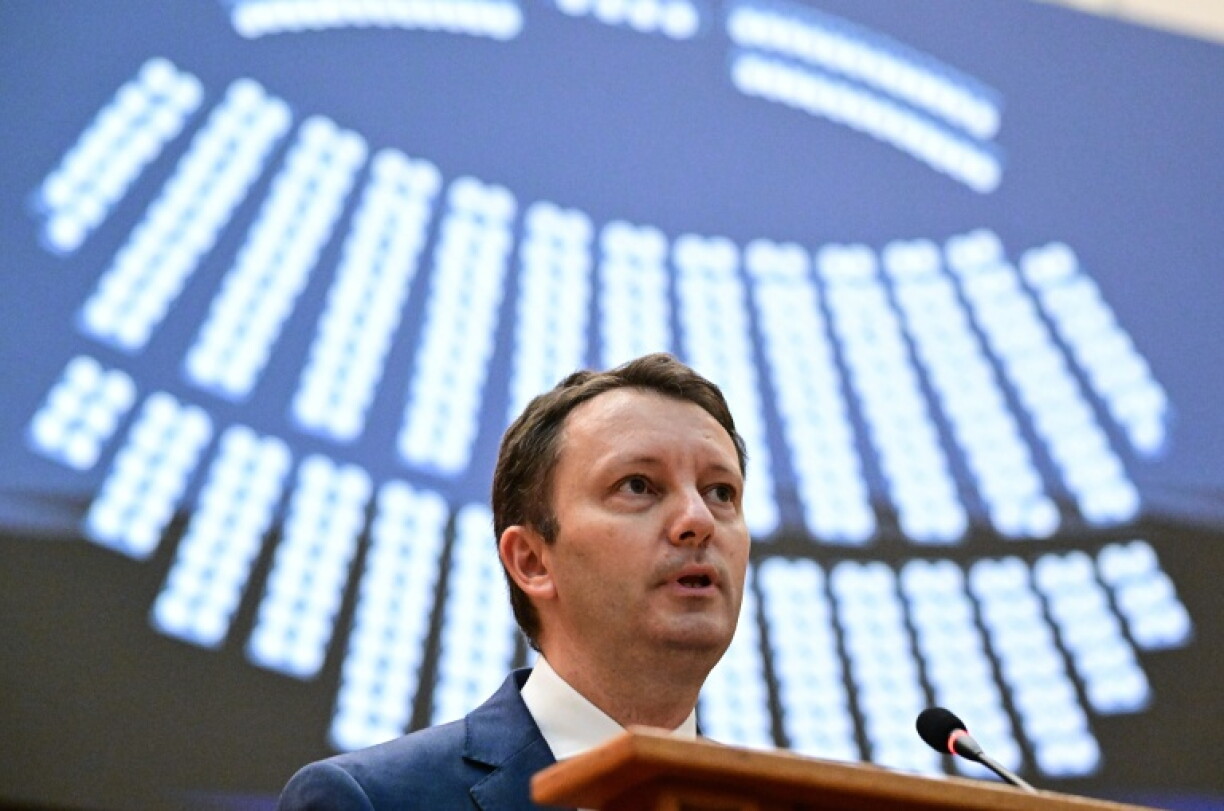 Muresan had promised a pro-EU cabinet