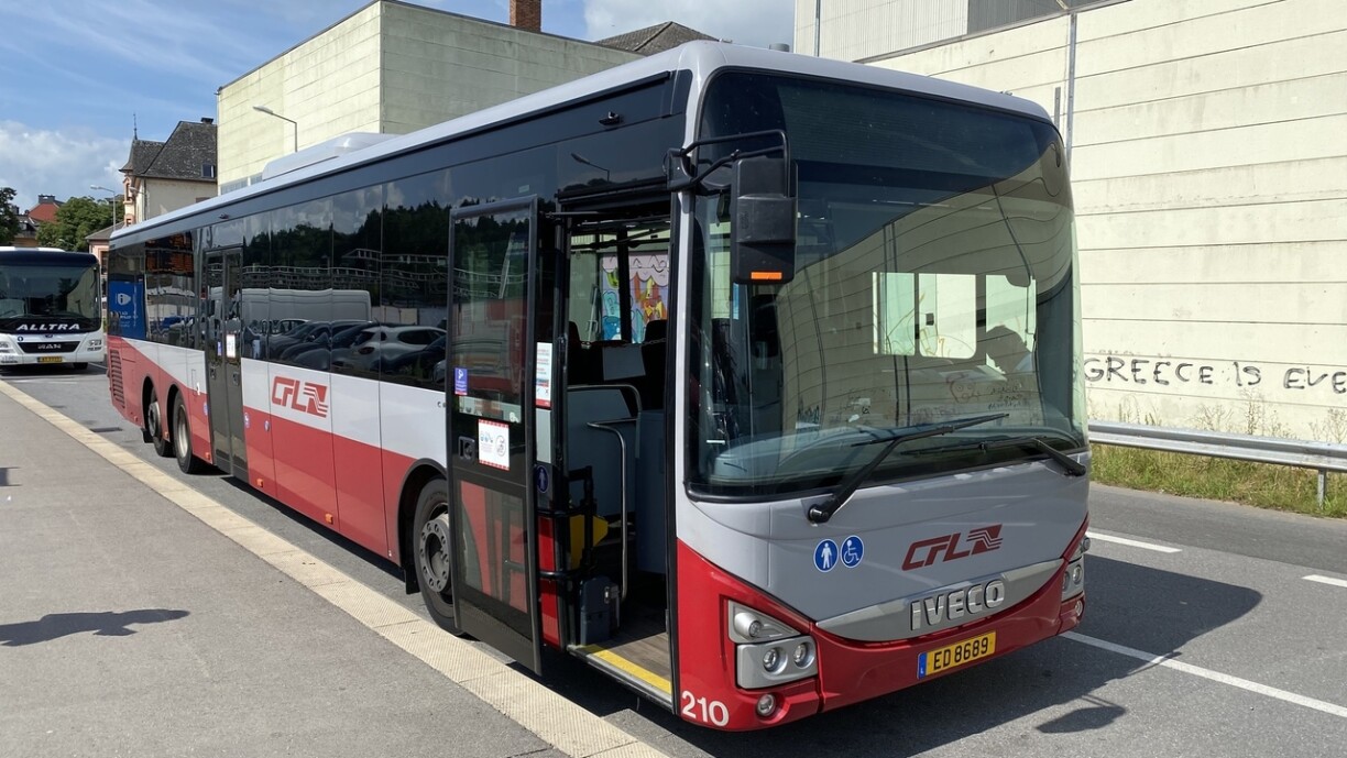 Symbolbild vun engem CFL-Bus