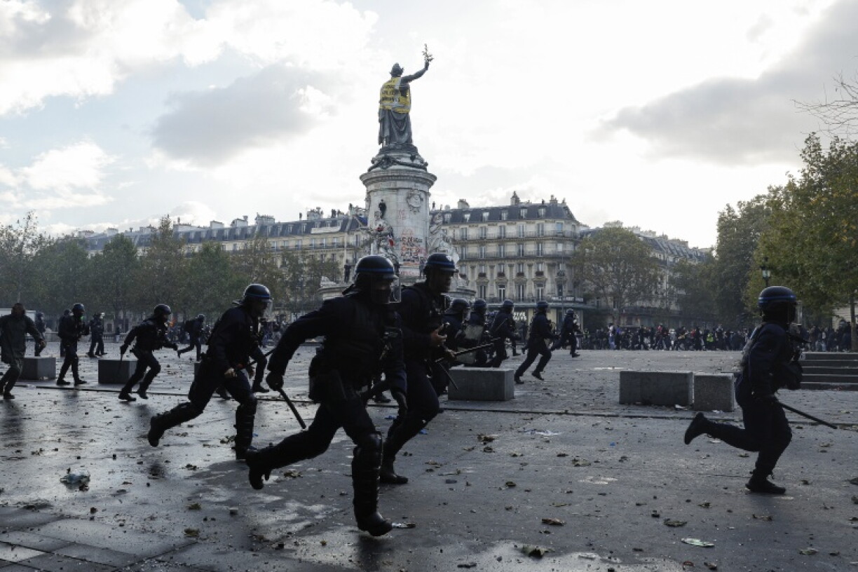 The images shown around the world of the riots are not what tourists expect when they think of France