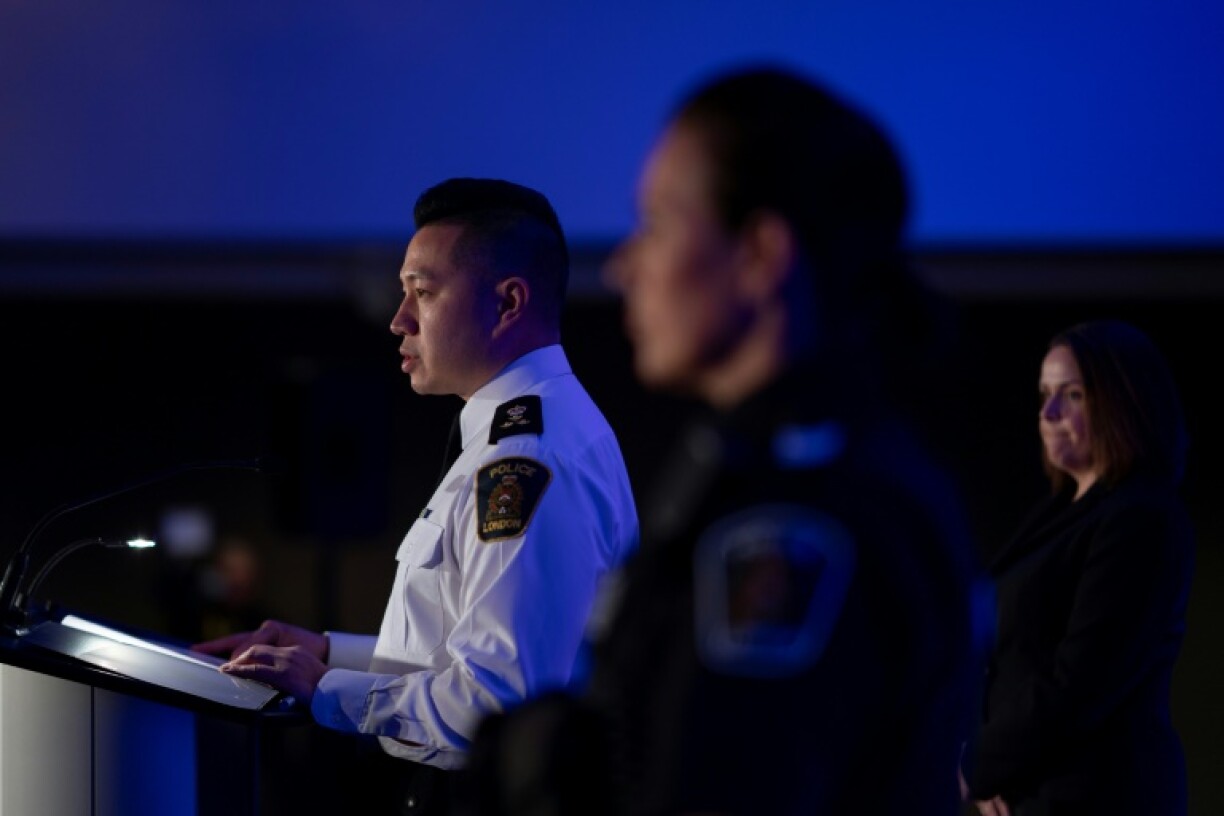 London Police Service Chief Thai Troung announcing sexaul assault charges against five hockey players in 2024