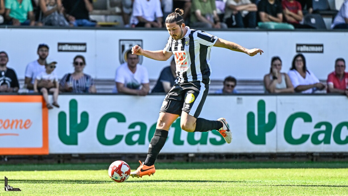 Alexis Larrière est l’homme providentiel de ce début d’année pour la Jeunesse avec une ouverture du score samedi qui a libéré les Eschois.