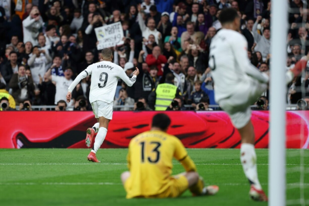 Kylian Mbappe celebrates scoring the opening goal against Rayo Vallecano