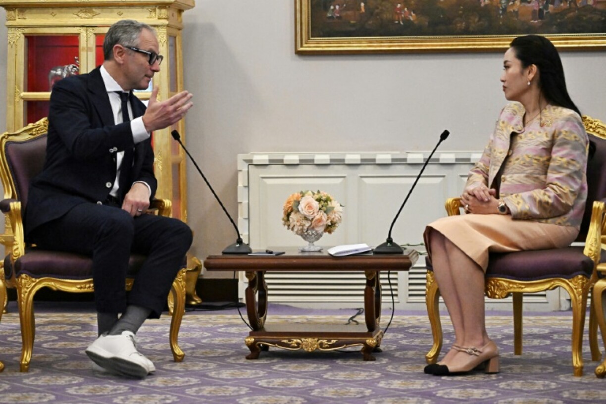 Formula One CEO Stefano Domenicali (L) held talks with Prime Minister Paetongtarn Shinawatra over Thailand possibly hosting a grand prix