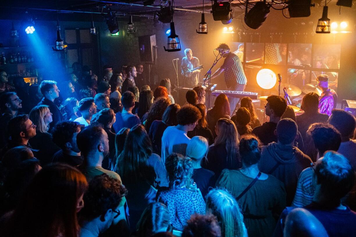 Say Yes Dog performs at Gudde Wëllen