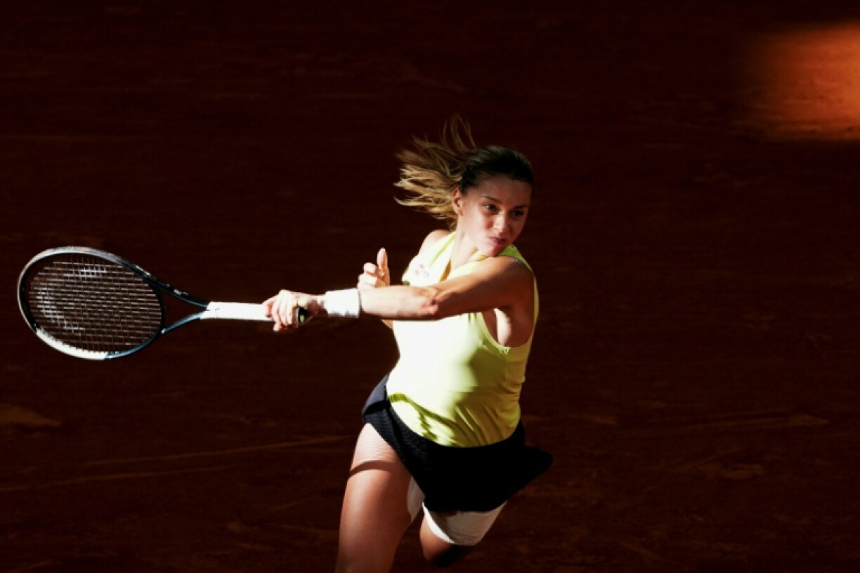 Maja Chwalinska lors de sa victoire en demi-finale de Roland-Garros face à la Russe Diana Shnaider le 4 juin 2026. Inconnue il y a trois semaines, la Polonaise est passée de l'ombre à la lumière