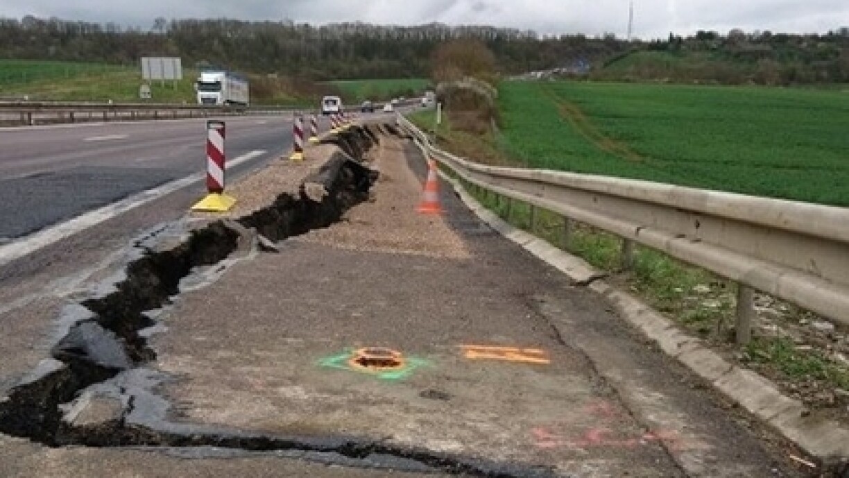 Photo prise juste après le glissement de terrain, début avril.