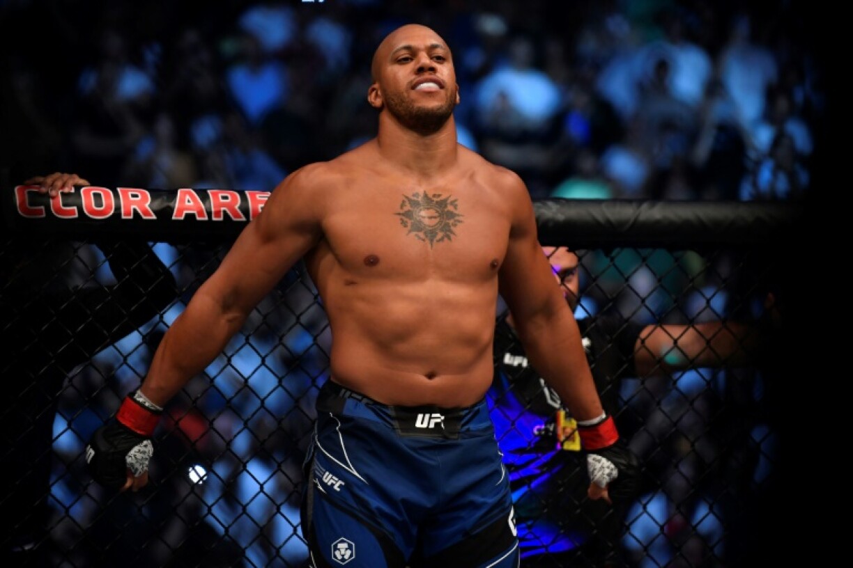 Ciryl Gane avant son dernier combat MMA contre l'Australien Tai Tuivasa à Paris, le 4 septembre 2022