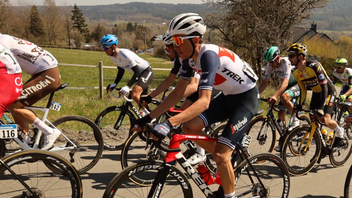 De Michel Ries hei nach am Trikot vun Trek-Segafredo.