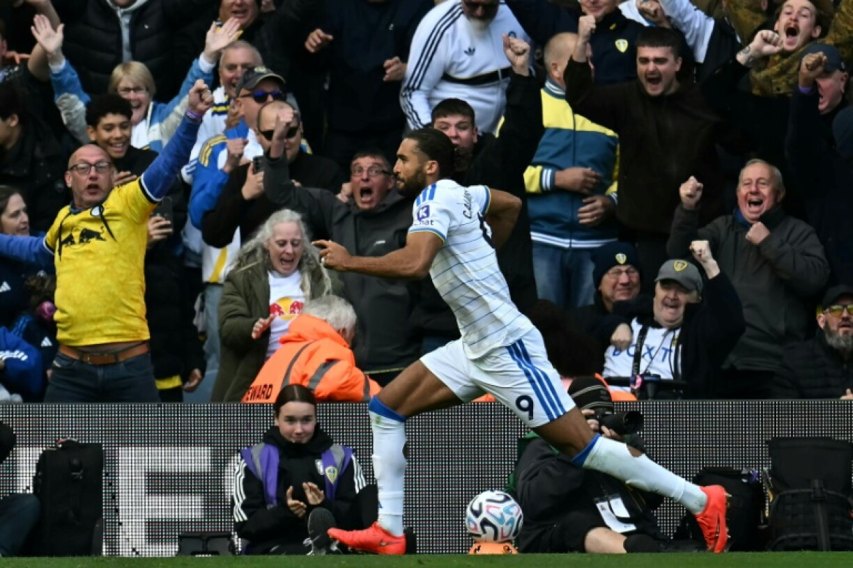 Dominic Calvert-Lewin celebrates scoring for Leeds against Manchester United