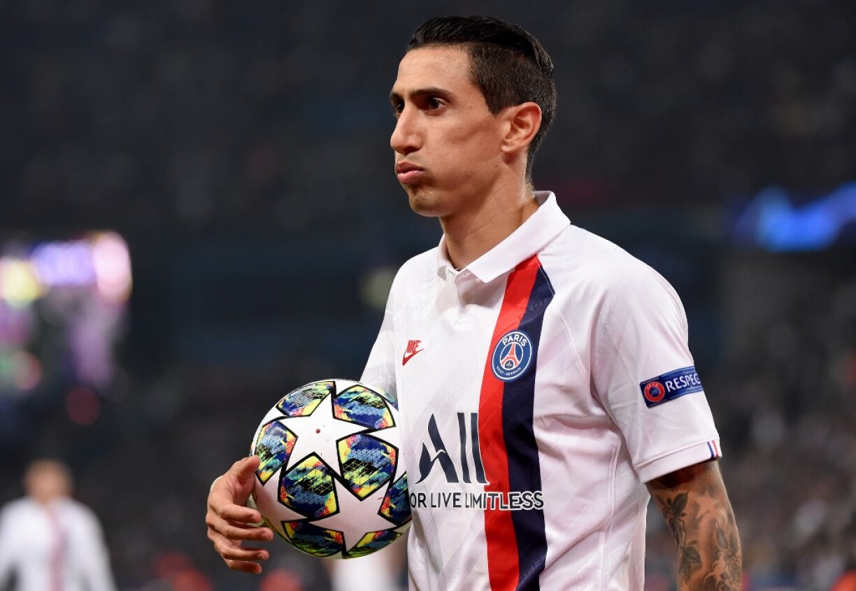 Di Maria est allé chercher le ballon dans les filets après son but face au Real Madrid.
