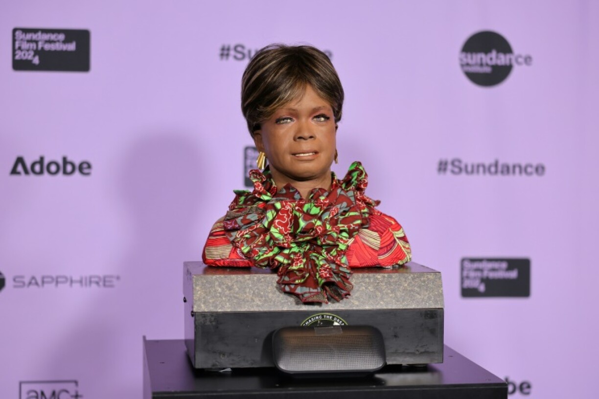 L'humanoïde Bina48 à l'avant-première de