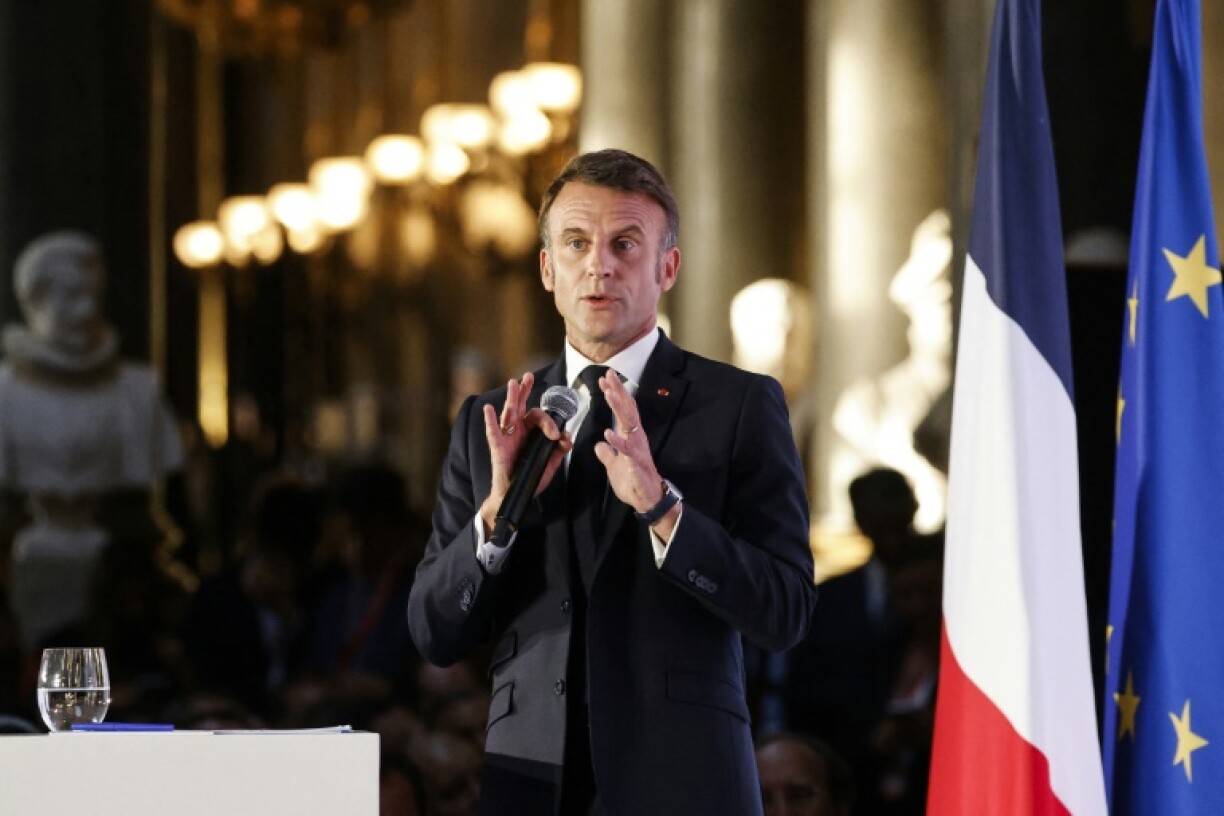 Emmanuel Macron au sommet Choose France au château de Versailles, le 13 mai 2024