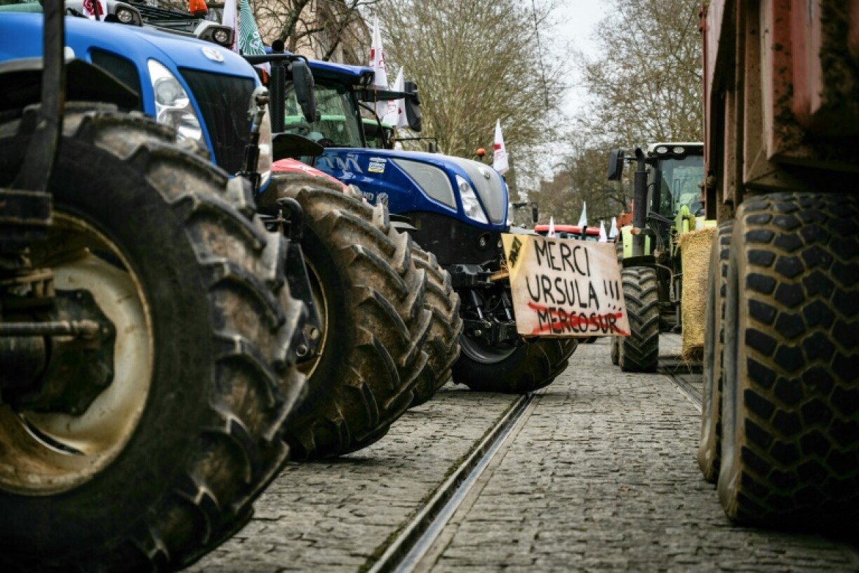 France and its farmers, joined by other agricultural groups in Europe, oppose the EU-Mercosur trade deal and held protests