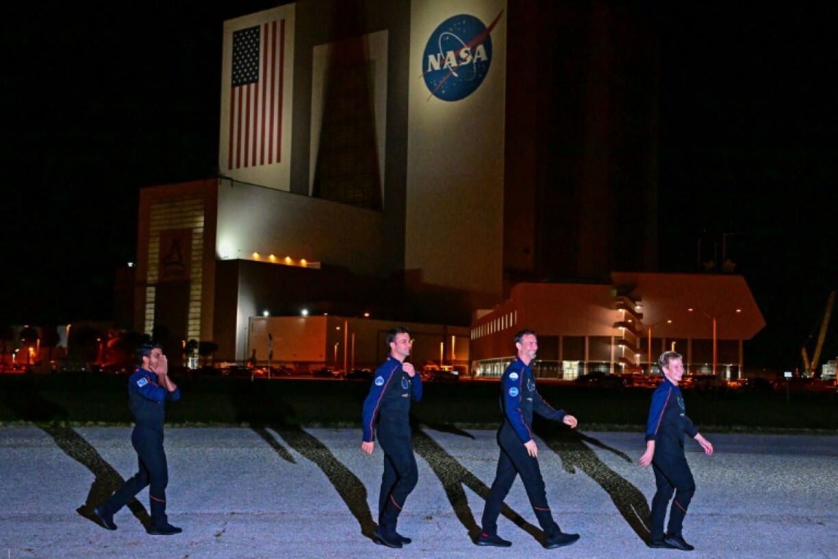 Aboard the spacecraft were pilot Shubhanshu Shukla of India; mission specialists Slawosz Uznanski-Wisniewski of Poland and Tibor Kapu of Hungary; and commander Peggy Whitson of the United States, a former NASA astronaut
