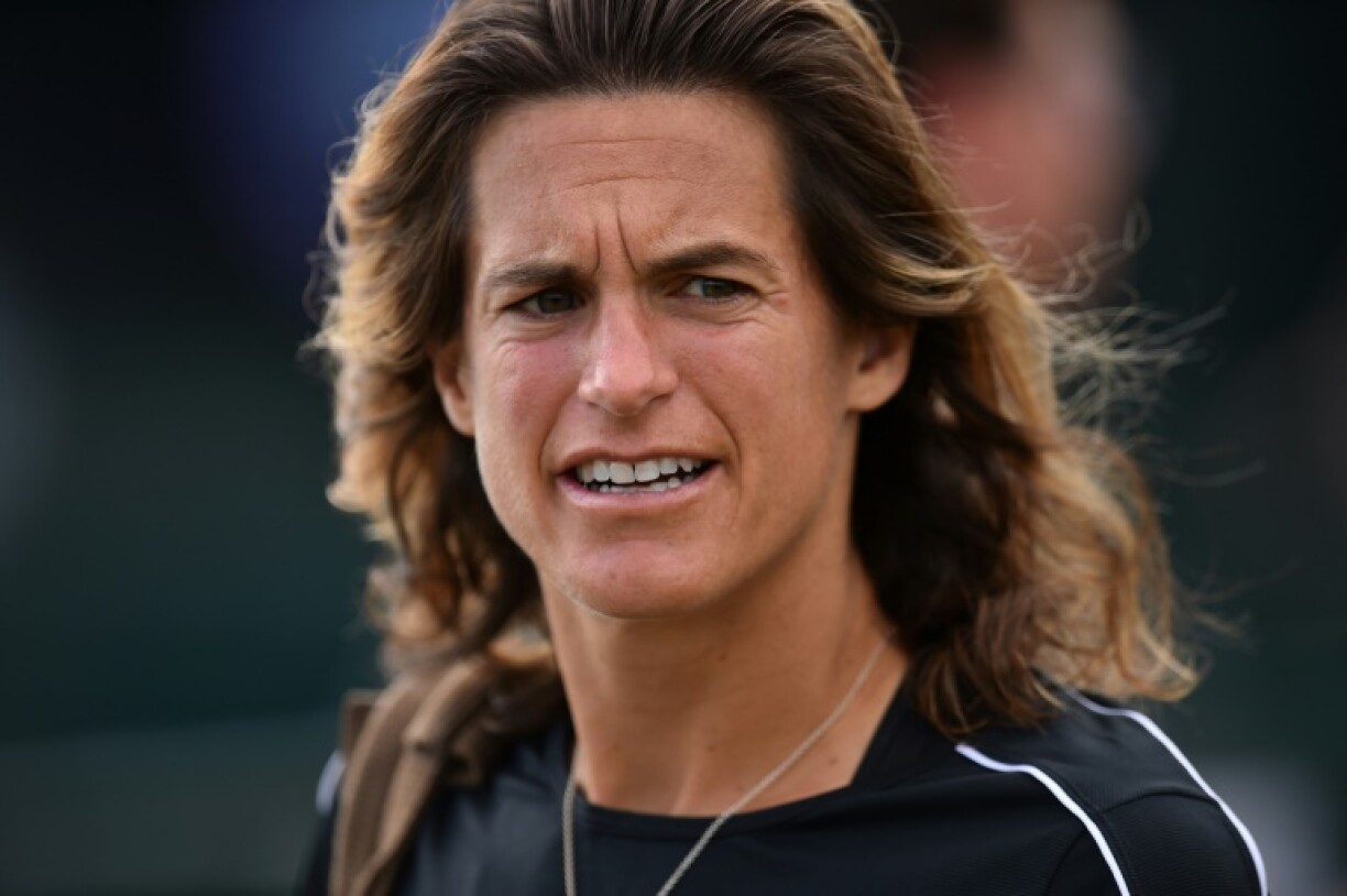 Amélie Mauresmo, vue à Wimbledon le 30 juin 2019, va désormais prendre en charge la direction de Roland-Garros et du Masters de Bercy