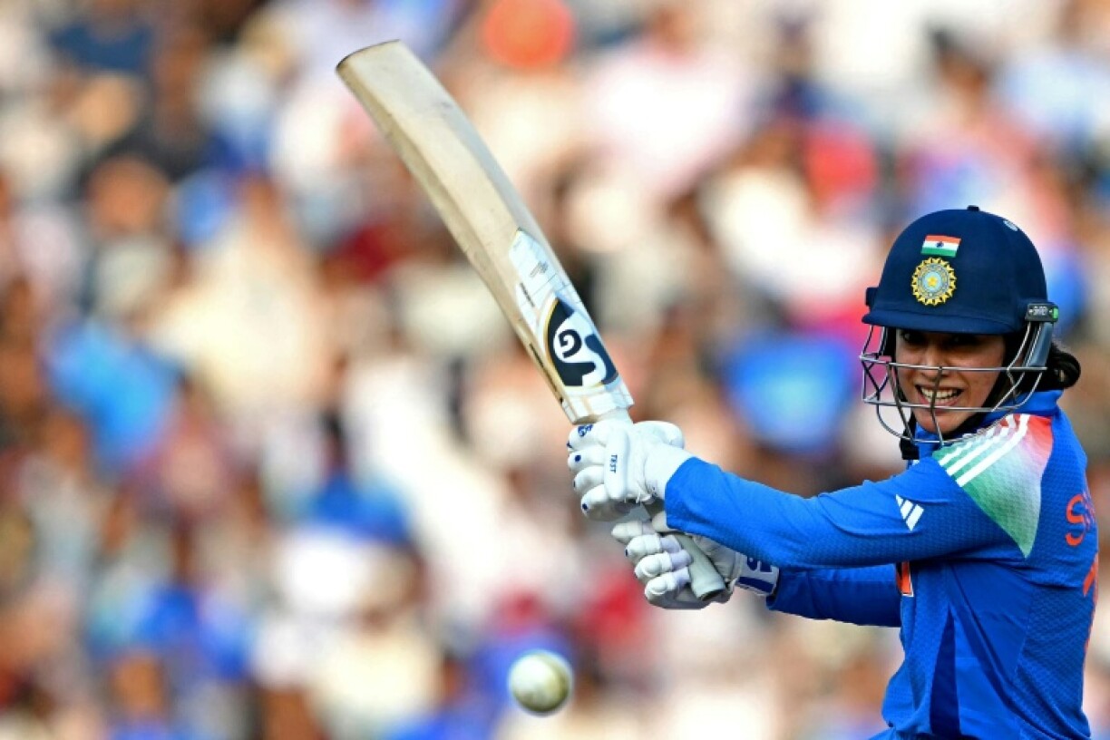 Smriti Mandhana's century helps India into the Women's world Cup semi-finals