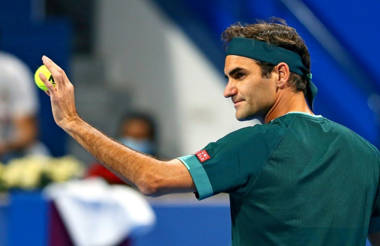 Roger Federer a remporté son premier match après 13 mois d'absence et 2 opérations du genou droit face au Britannique Daniel Evans au 2e tour du tournoi de Doha, le 10 mars 2021