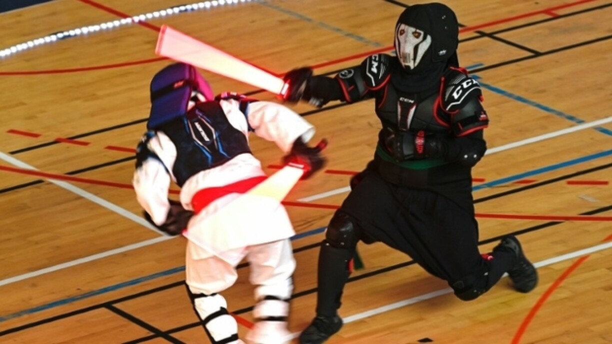 Des compétiteurs lors du premier Championnat de France de sabre laser, le 18 février 2023 à Longeville-lès-Metz (Moselle)
