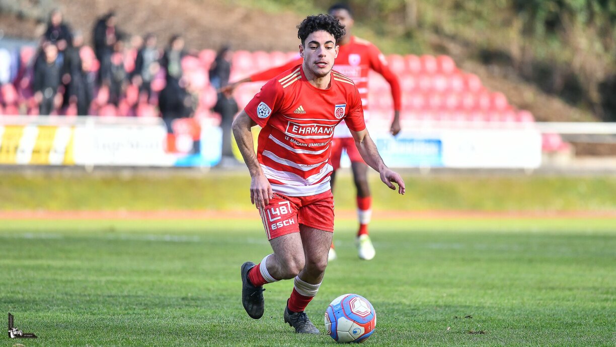 Pour entretenir un espoir de titre, Lucas Correia et le Fola doivent l'emporter au Progrès dimanche. Pas une mince affaire.