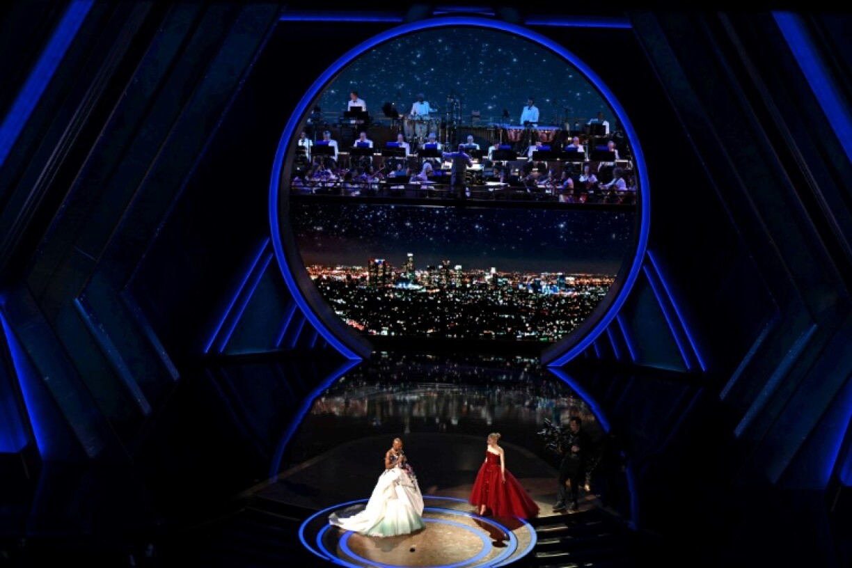 Cynthia Erivo (L) and Ariana Grande opened the 97th Annual Academy Awards with a tribute to wildfire-hit Los Angeles