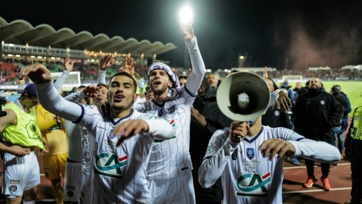 Les Toulousains fêtent leur qualification pour la finale de la Coupe de France aux dépens d'Annecy après leur victoire 2-1 à Annecy le 6 avril 2023