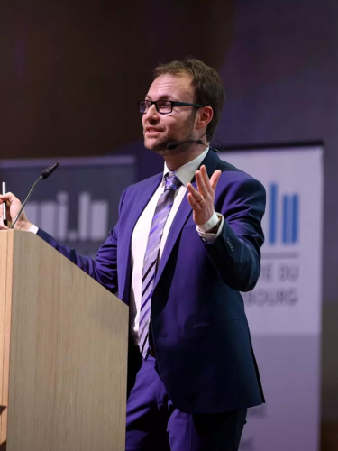 Professor Christophe Ley is the peer reviewer of this article.