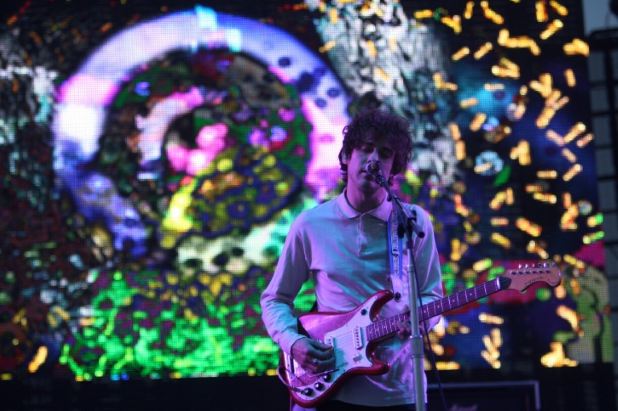 Andrew VanWyngarden du groupe MGMT sur scène à Indio, en Californie, aux Etats-Unis, le 12 avril 2014
