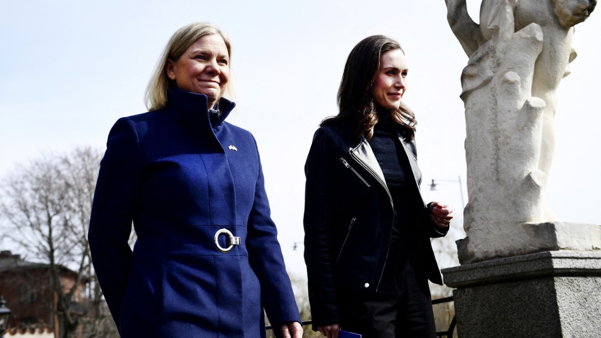 Déi schwedesch Premierministesch Magdalena Andersson zesumme mat der finnescher Premierministesch Sanna Marin.