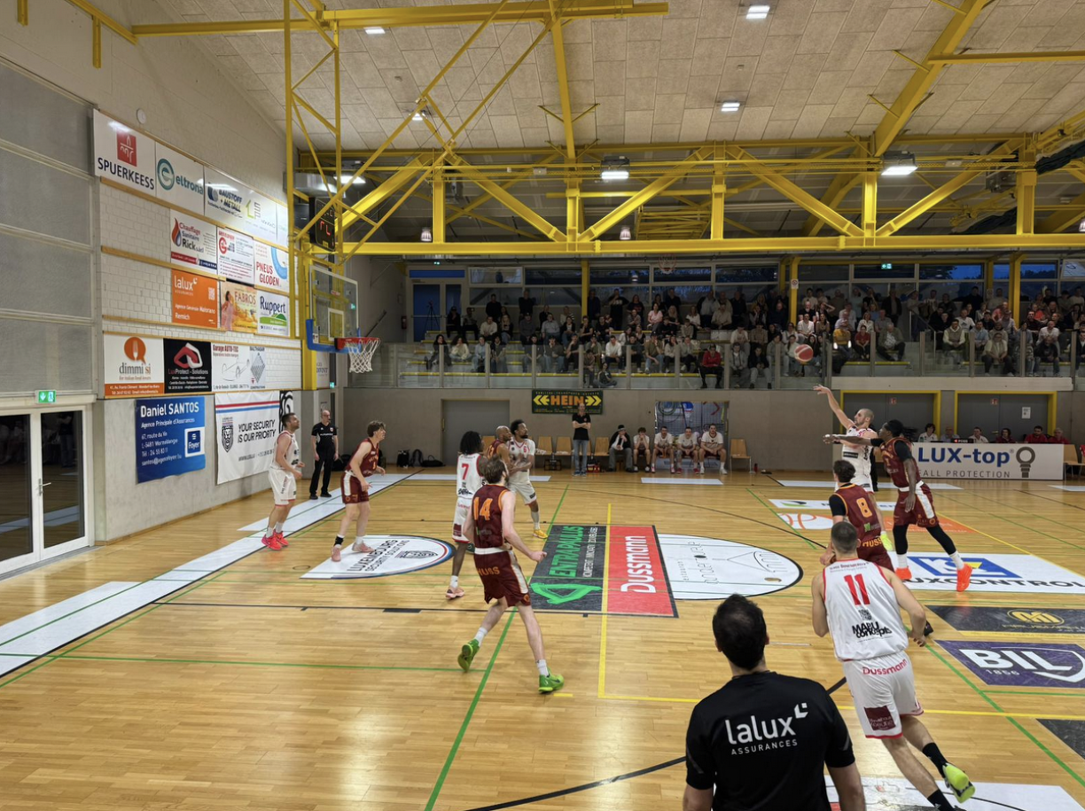 D'Pikes hunn an eegener Hal en decisiven drëtte Match erzwongen