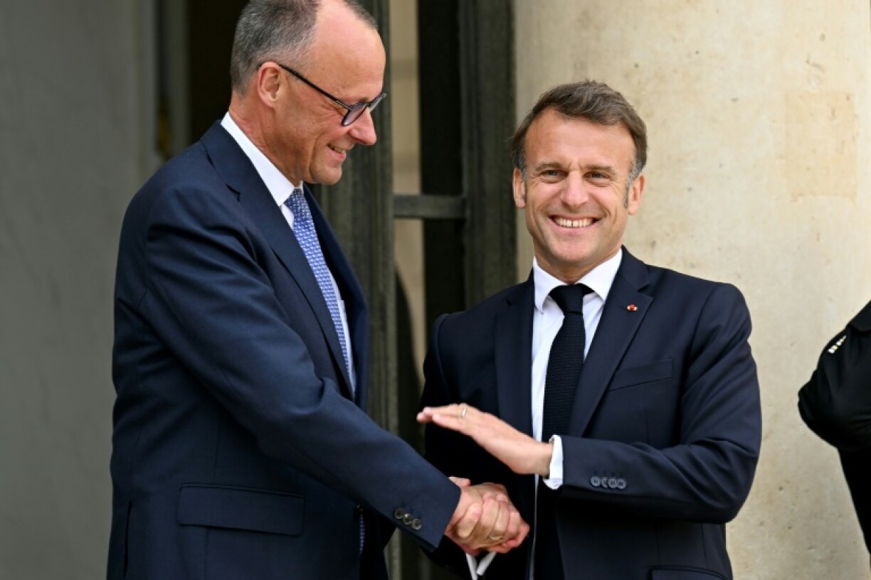 Merz and Macron want to work more closely on defence