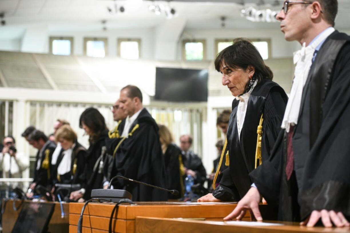 La procureure Tiziana Siciliano (2e d) au tribunal de Milan, le 15 février 2023