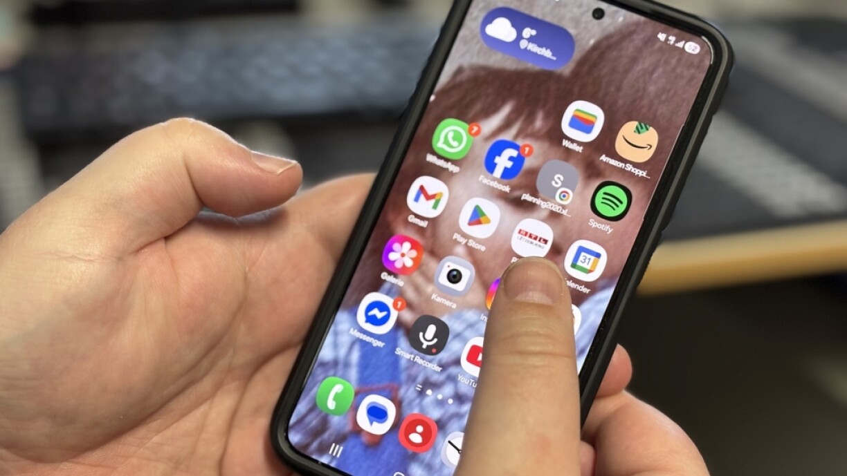 En Trend mat Risikoen: Ëmmer méi Leit informéiere sech am Internet. Maache se dat iwwer déi Sozial Medien, kann den Algorithmus d'Pluralitéit negativ beaflossen.
