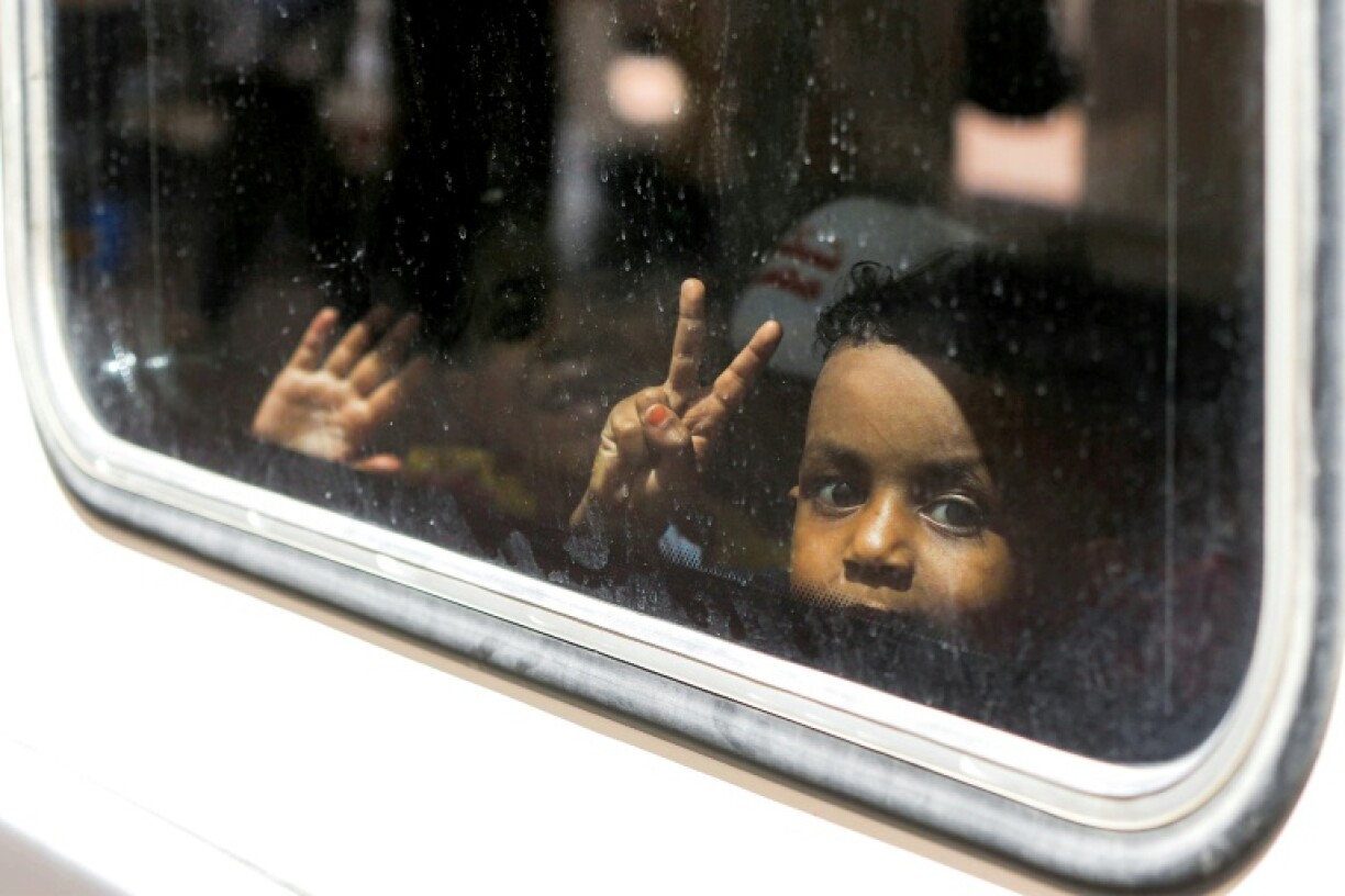 The Sudanese refugees are heading home despite the war in the country not being over