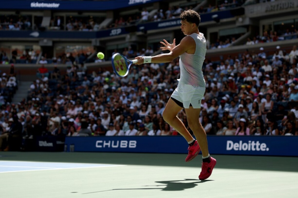 Le N.6 mondial Ben Shelton au 1er tour de l'US Open contre le Péruvien Ignacio Buse le 24 août 2025 à New York