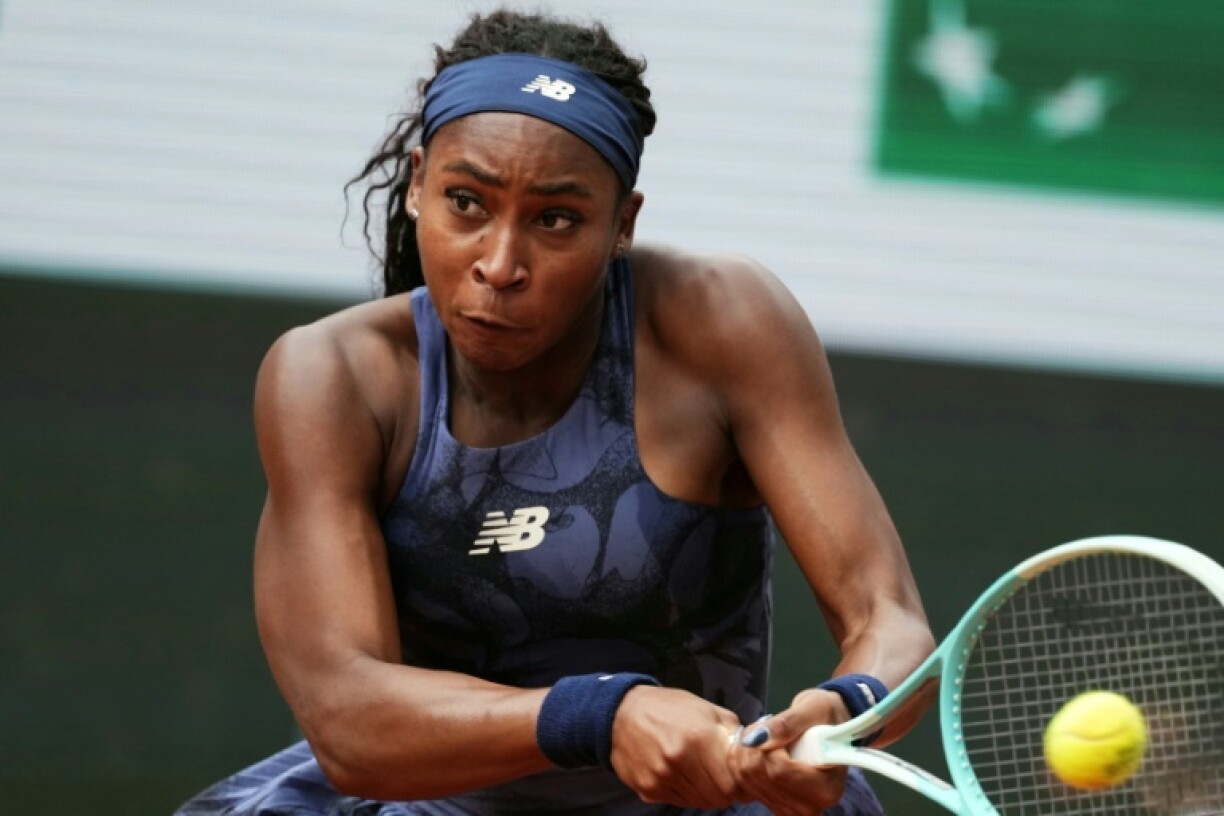 Coco Gauff struggled on serve but was still too strong for Tereza Valentova