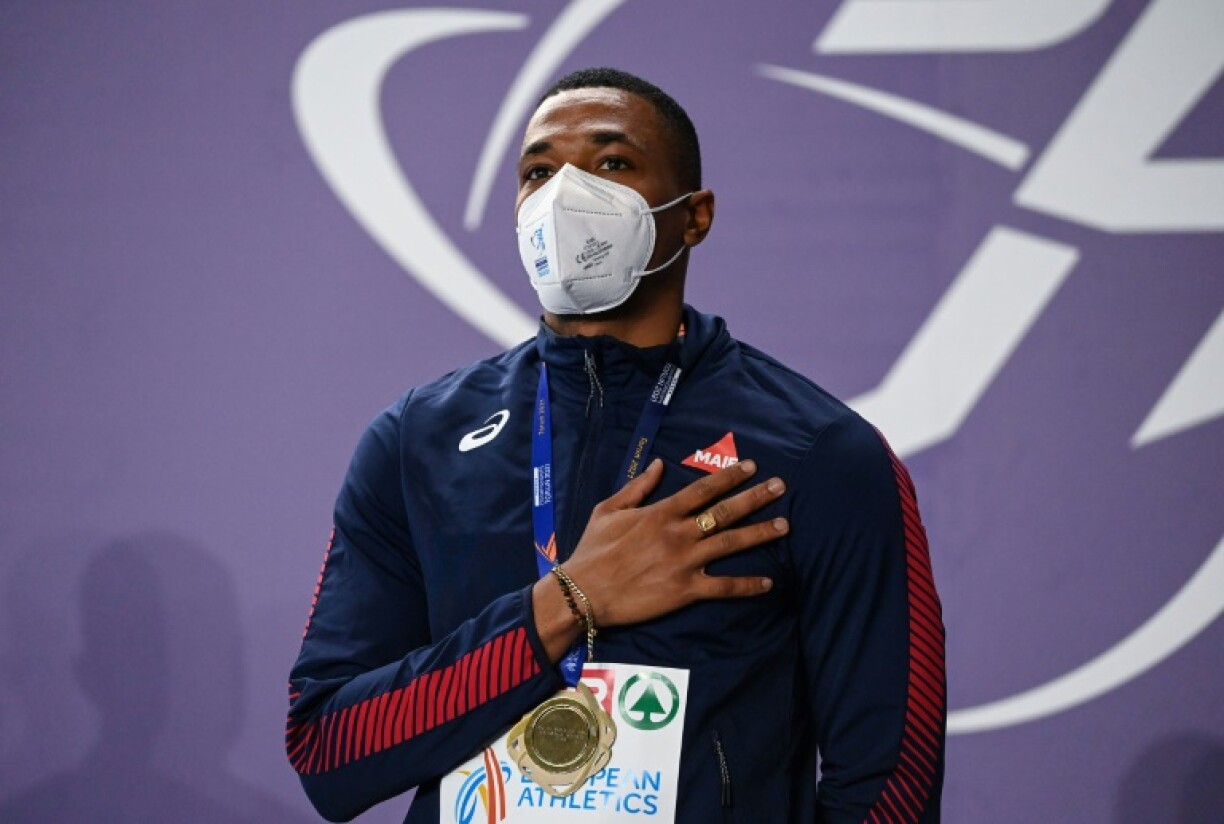 La Marseillaise pour Wilhem Belocian vainqueur du 60 m haies des Championnats d'Europe d'athlé à Torun, le 7 mars 2021