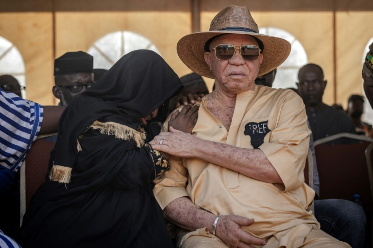 Friends, relatives, fans and fellow artists flocked to the ceremony in the Malian capital of Bamako, including famous musician Salif Keita