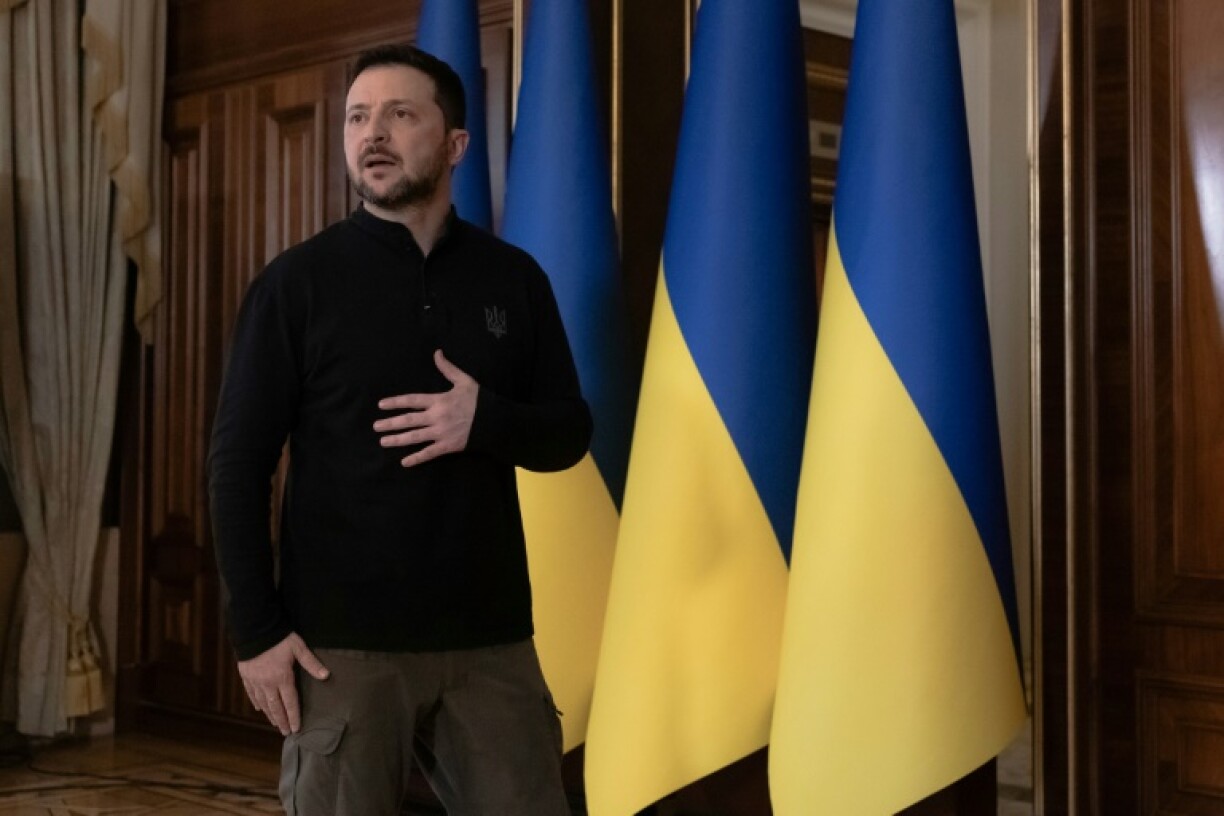 Ukraine's President Volodymyr Zelensky told reporters that the United States would pile pressure on Russia if it did not accept a halt to fighting