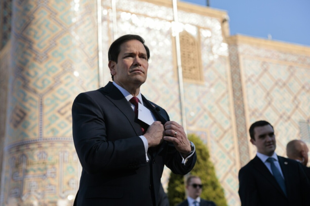 US-Außenminister Marco Rubio hat Angaben des ukrainischen Präsidenten Wolodymyr Selenskyj über eine zeitweilige Unterbrechung der Lieferung von US-Geheimdienstinformationen an Kiew zurückgewiesen. Es habe keine "Pause" gegeben, sagte Rubio.