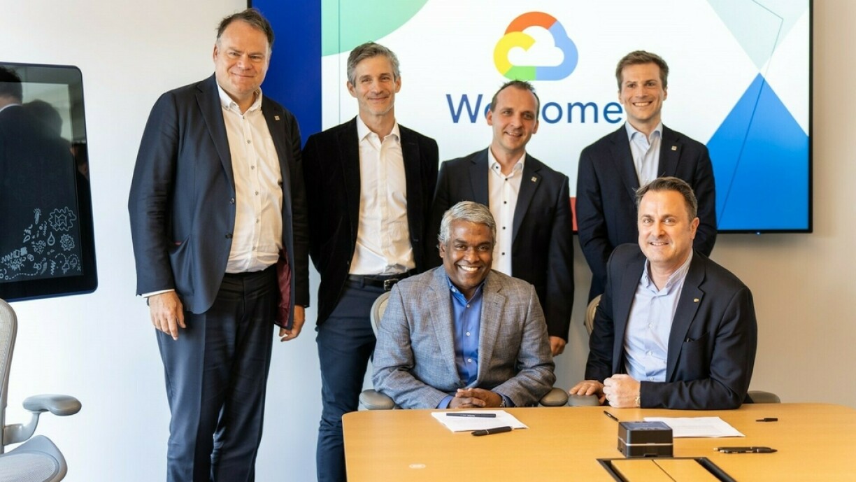 Debout: Gérard Hoffmann, Guillaume Boutin, Paul Konsbruck, Jacques Thill Assis: Thomas Kurian, Xavier Bettel