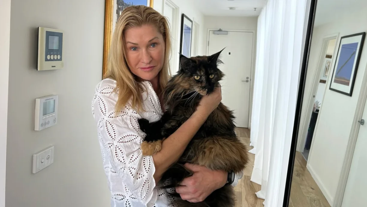 D'Margo Neas mat hirer Kaz Mittens