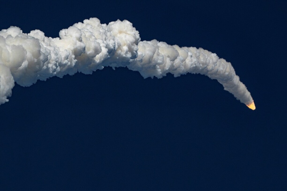 Décollage de la fusée emmenant trois Américains et un Canadien autour de la Lune, au Kennedy Space Center à Cap Canaveral, en Floride, le 1er avril 2026