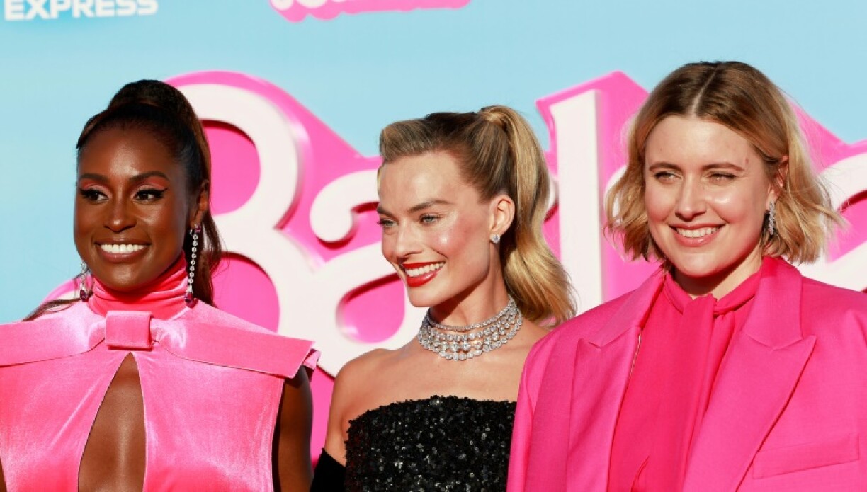 L'actrice américaine Issa Rae (à gauche), l'Australienne Margot Robbie (au centre) et la réalisatrice Greta Gerwig (à droite) à la première de