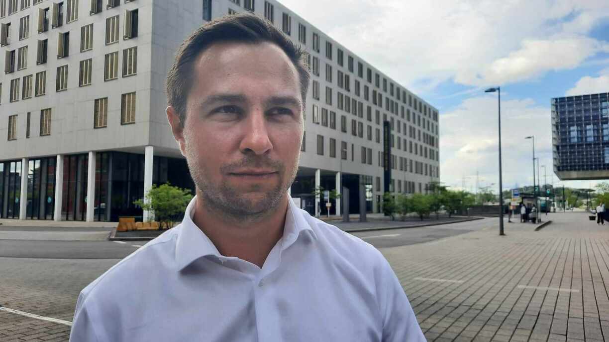 Alexandre Mortelette est politologue et chercheur à la Chaire UNESCO en droits de l'homme à l'Université de Luxembourg à Esch-Belval.