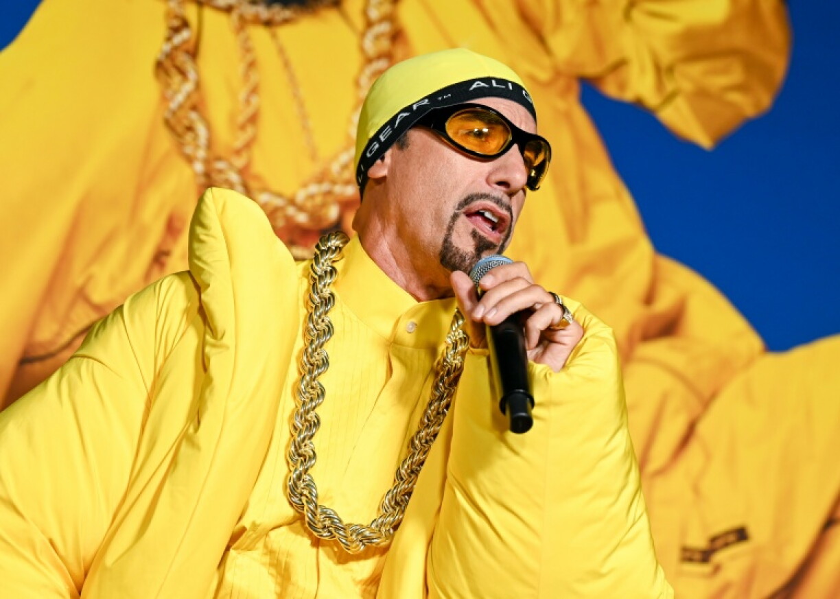 L'acteur Sacha Baron Cohen, déguisé en Ali G, lors de l'avant-première de son documentaire satirique
