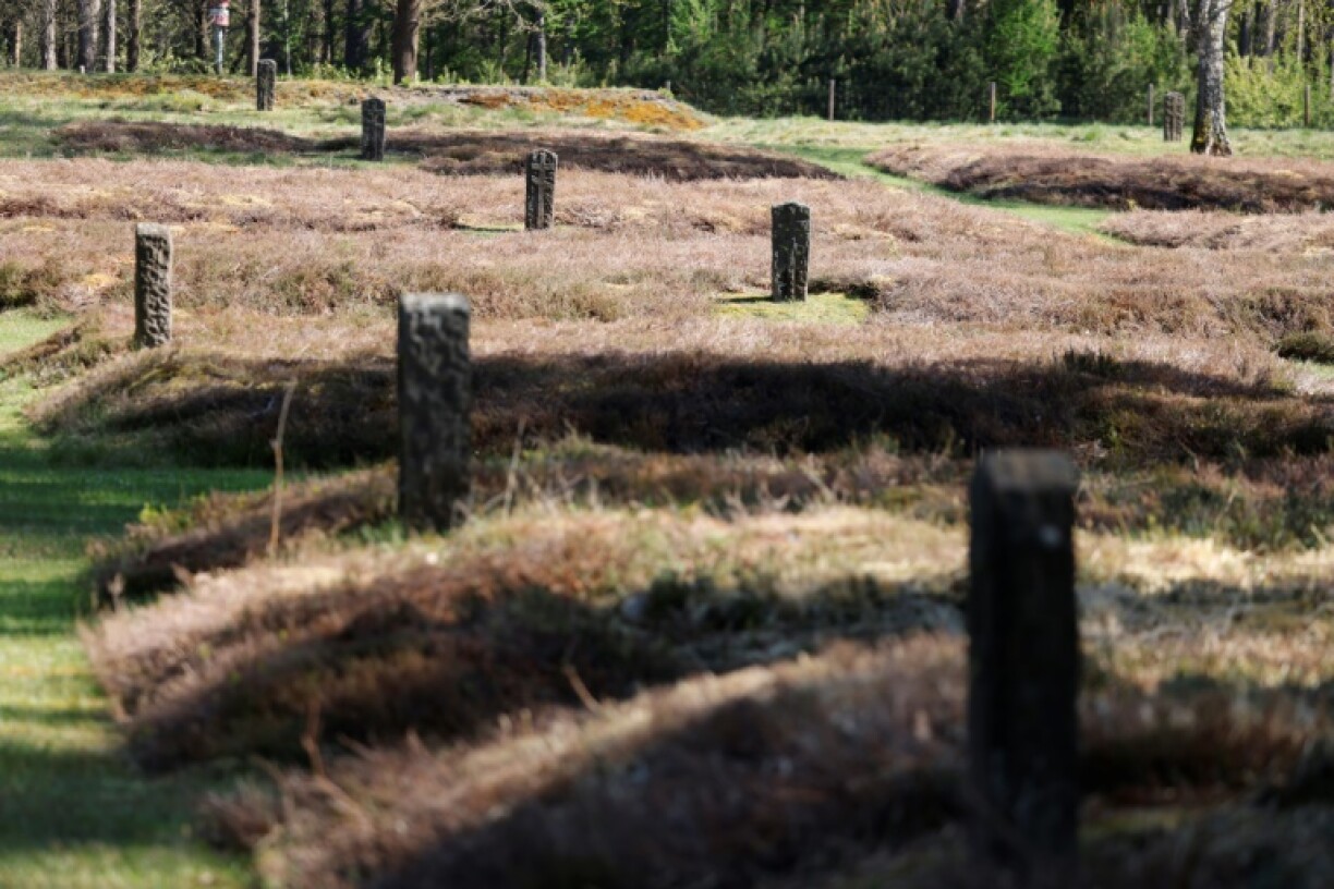 Mass graves of Soviet prisoners of war Bergen-Belsen