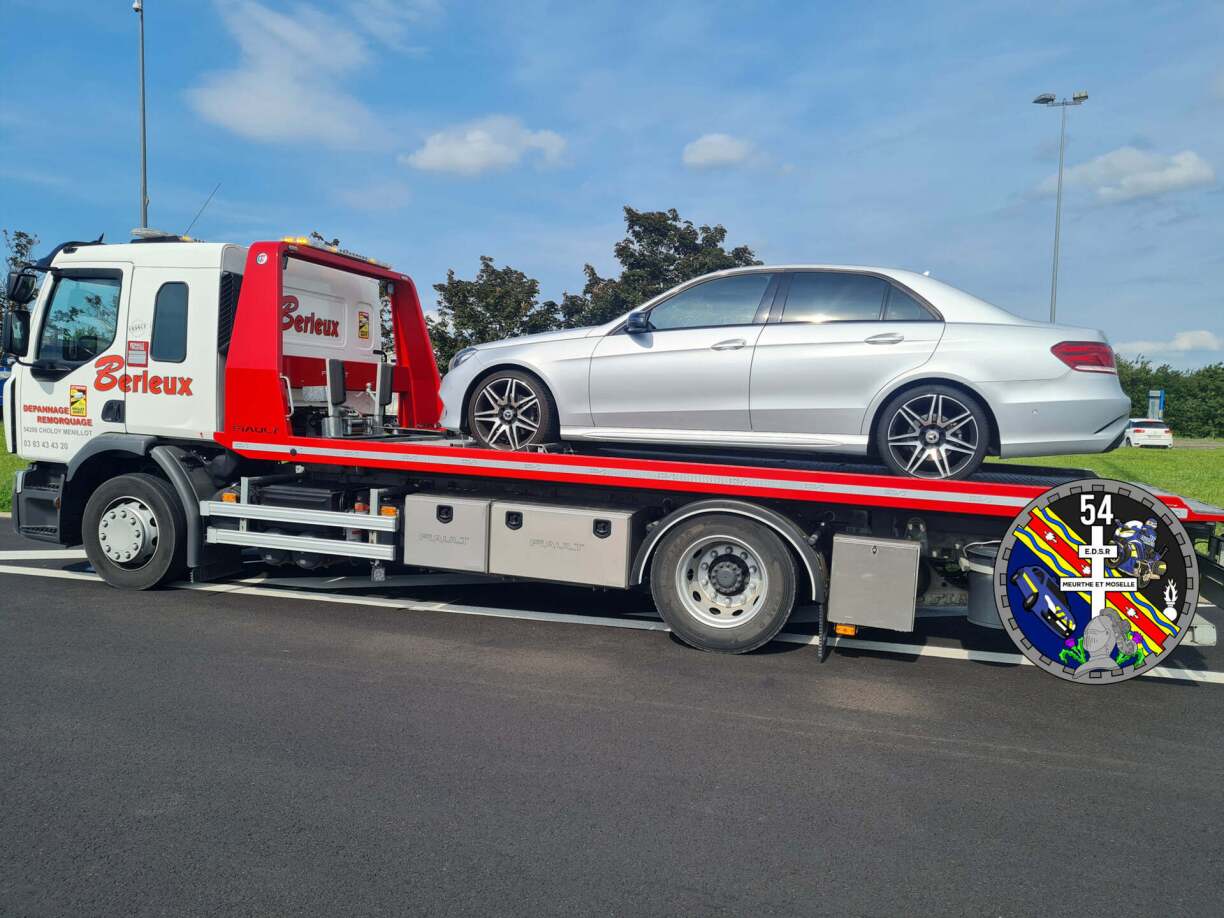 Un automobiliste arrêté sur l'A31 par les gendarmes