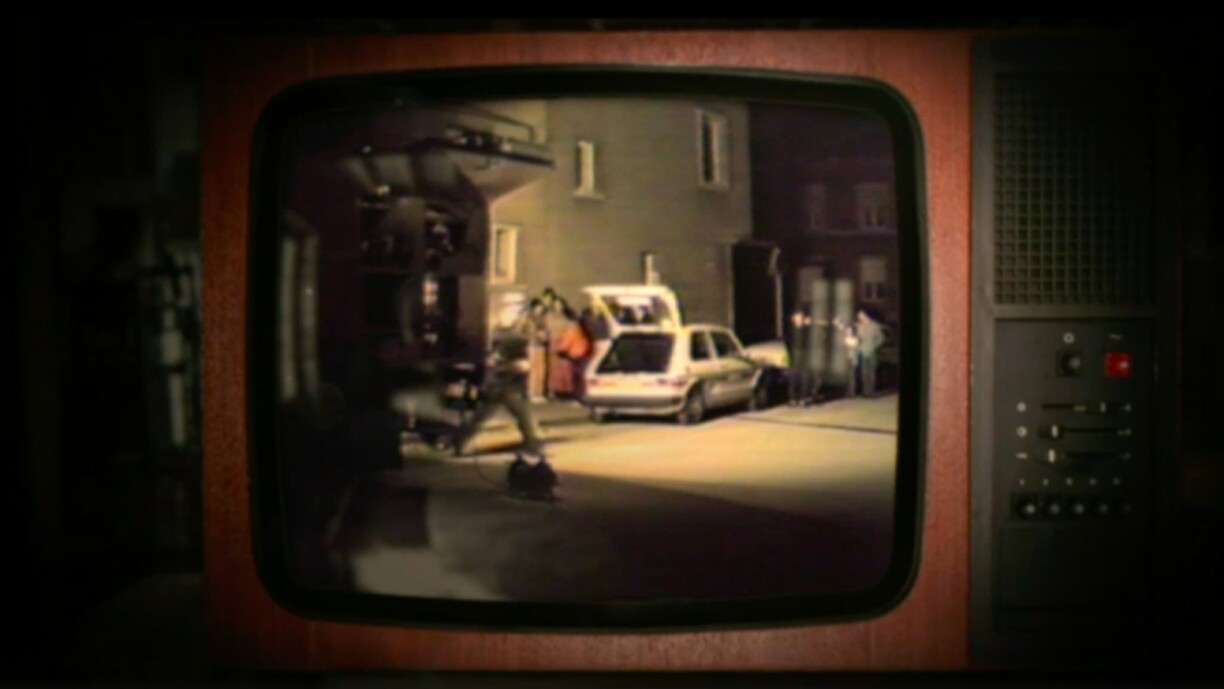 Police check the house of José Cordeiro.