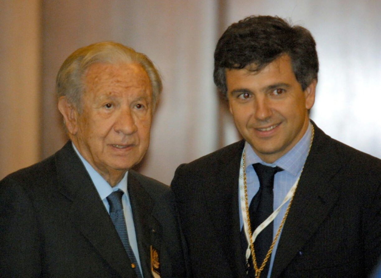 Juan Antonio Samaranch with his son Juan Antonio Samaranch Junior in 2001