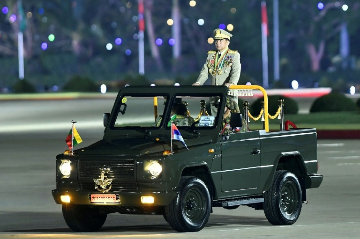 Analysts predict junta chief Min Aung Hlaing will keep a role as either president or armed forces chief following the election